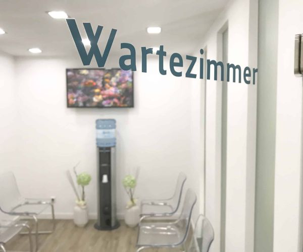 Wartezimmer Zahnärzte Jahn & Kollegen 3